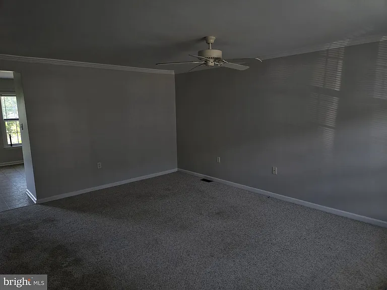 403 Hupps Hill Ct — Photo 2