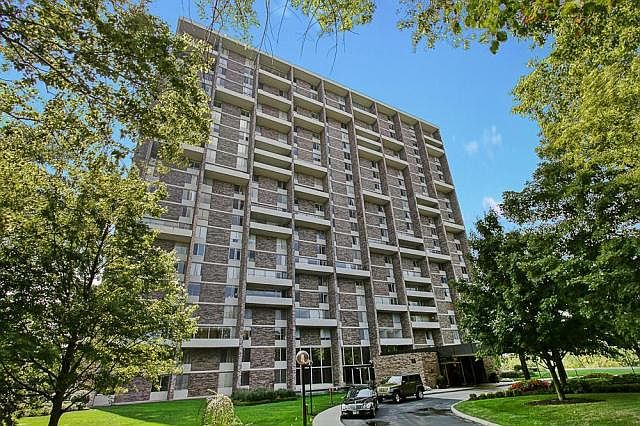 1st image of 1000 Urlin Ave APT 1420