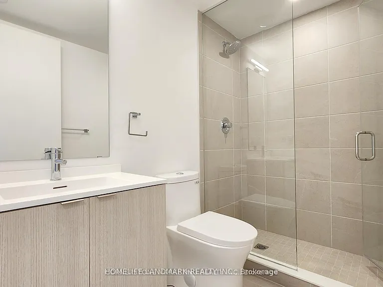100 Queen St E #2617 — Photo 16