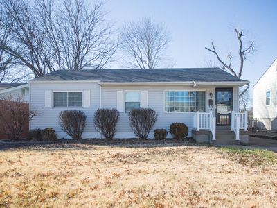 9529 Port Dr, Saint Louis, MO, 63123