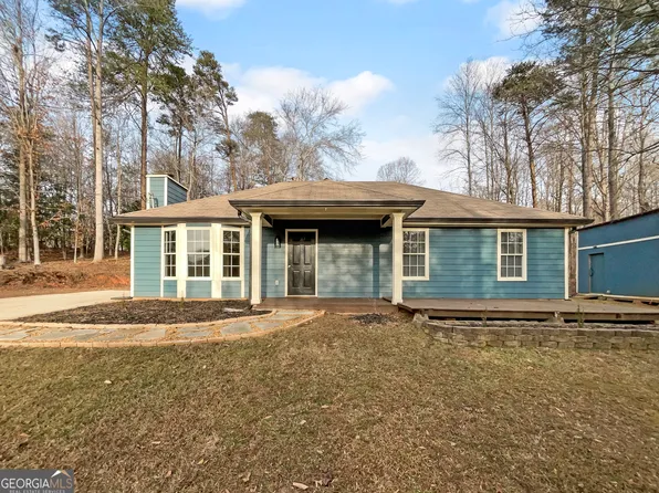 3208 Navajo Cir, Gainesville, GA 30501