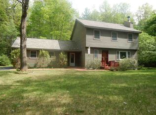 4 Pheasant Run, Ballston Spa, NY 12020