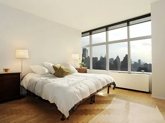 Sold by Corcoran | media 10