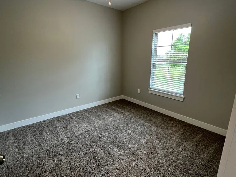 5030 S Prien Lake Rd #F — Photo 10
