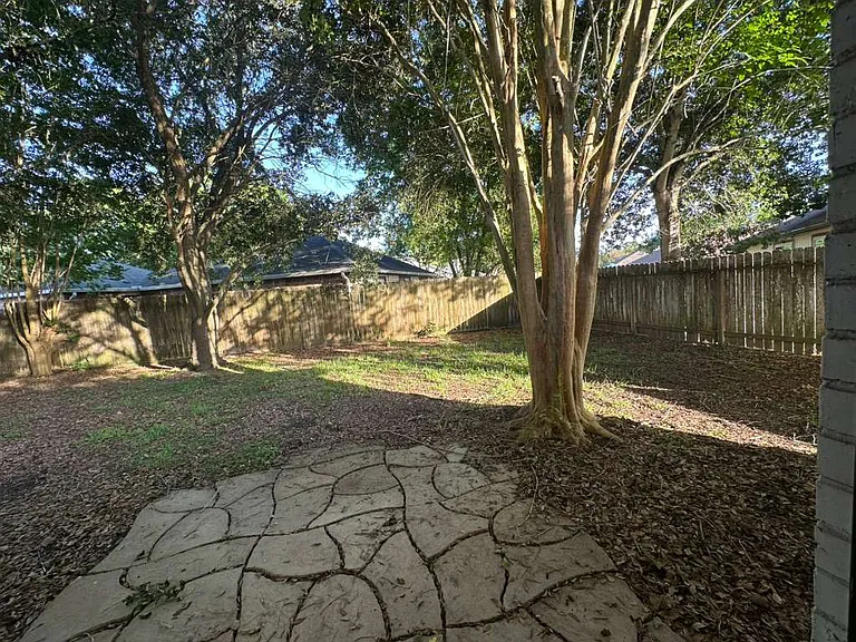 5408 Cunningham Dr — Photo 20