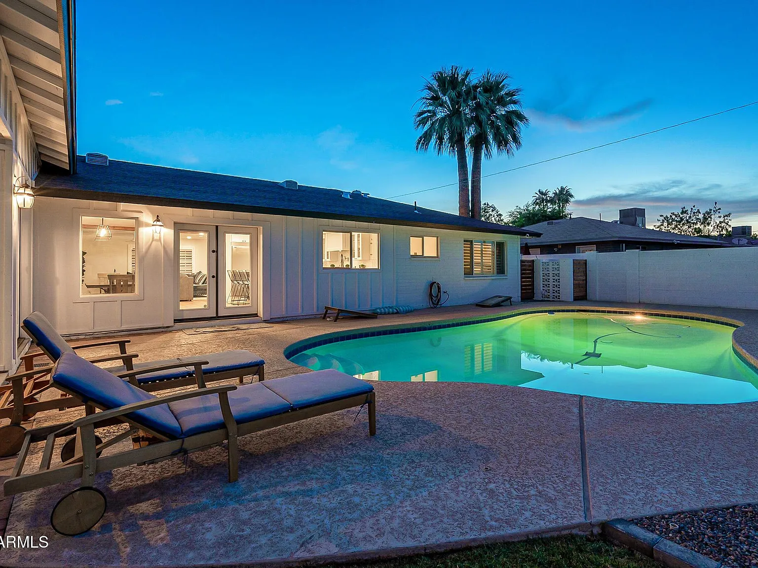 4 bed, 3.0 bath, 2596 sqft, $6,100 — Photo 4