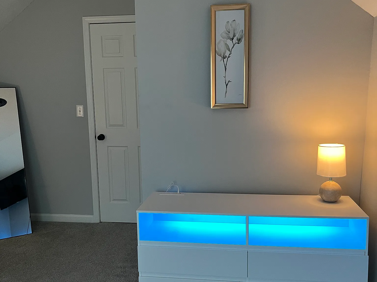 5 bed, 1980 sqft, $700 — Photo 4