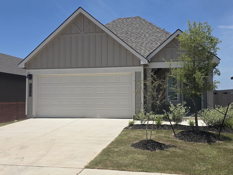 1st image of 305 Randall Pl