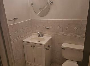 6143 Leesburg Pike APT 604, Falls Church, VA 22041