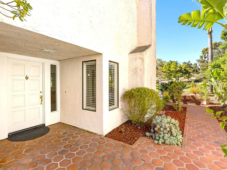 15928 Caminito Aire Puro — Photo 4