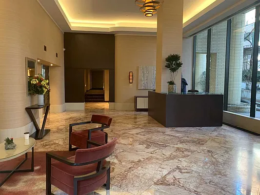 Rented by Douglas Elliman | media 16