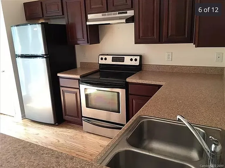 3815 Picasso Ct — Photo 2