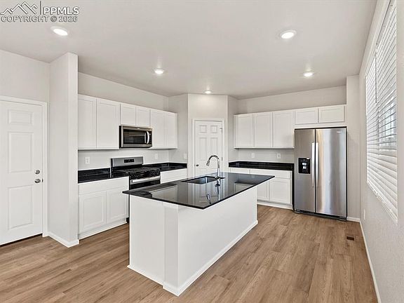 7th image of this home