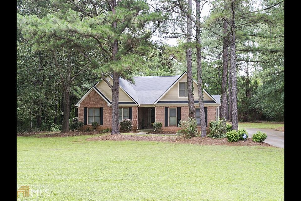 2nd image of 225 Clearview Cir
