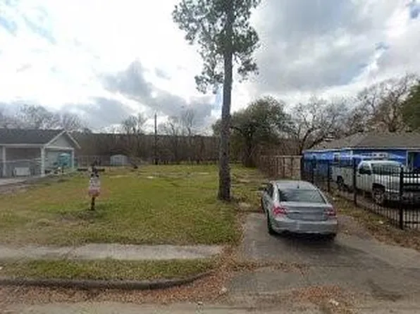 4910 Idaho St, Houston, TX 77021