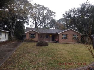 1415 Austin St, La Marque, TX 77568