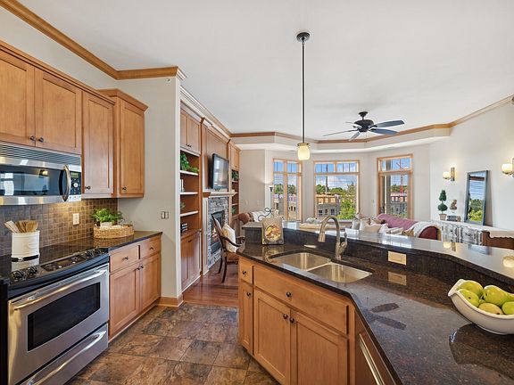 2nd image of 1776 Stieger Lake Ln APT 402