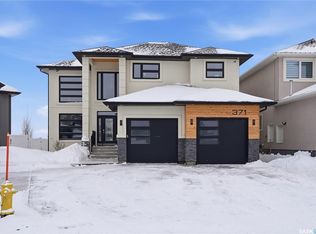 371 Fast Ct, Saskatoon, SK S7W0W8