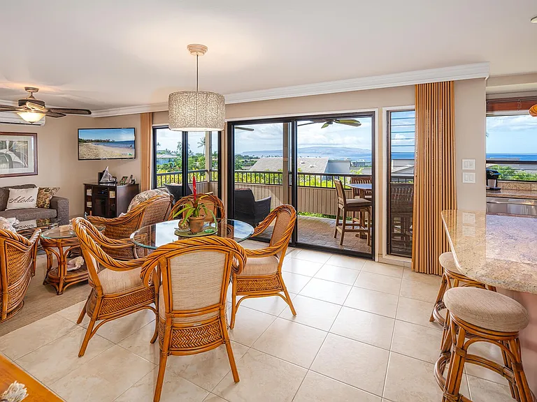 Wailea Ekolu Pl — Photo 3