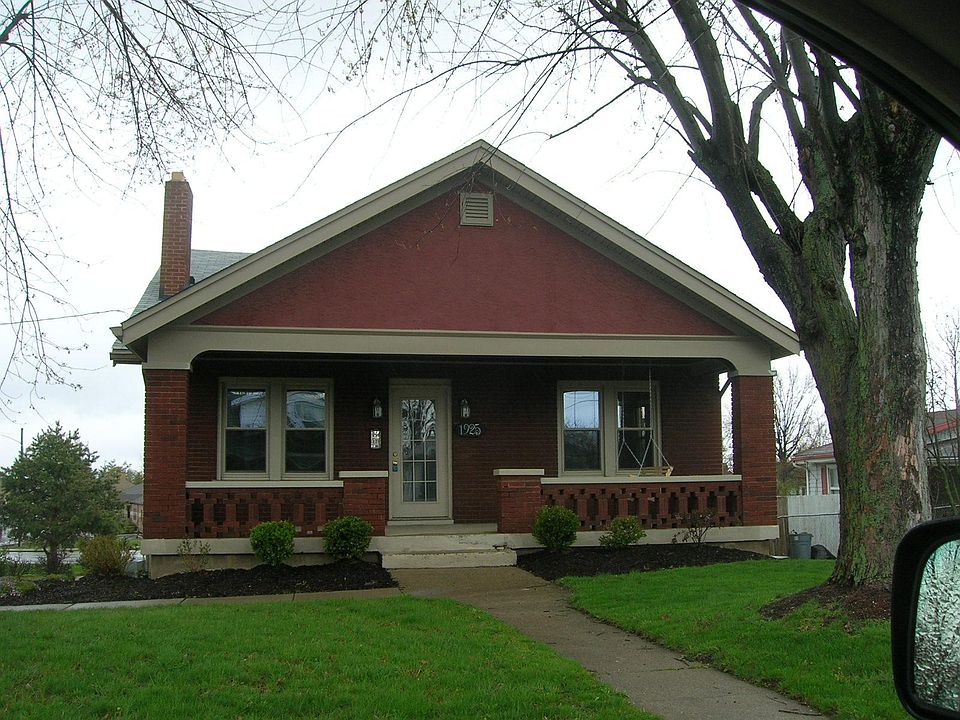 Easy living! Ranch with 3 bedrooms on first floor and a large office on the second floor.