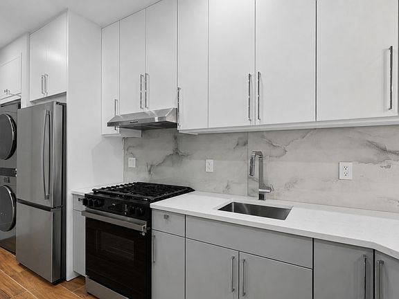 4th image of 7812 John F Kennedy Blvd #1