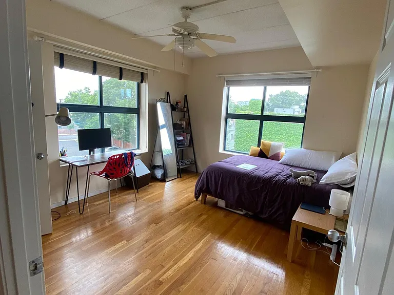 599 Cambridge St — Photo 3