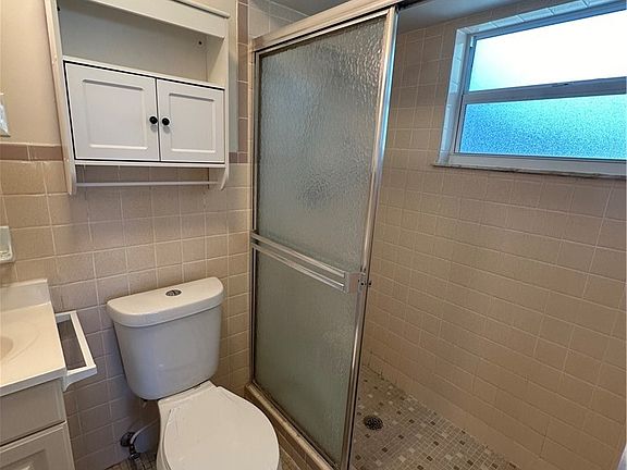 3rd image of 110 Atlas Ct NW