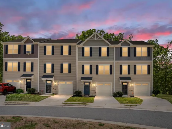 2868 Farzi Cir, Locust Grove, VA 22508