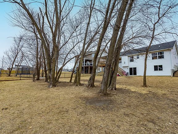 5th image of 216 Rellim Dr