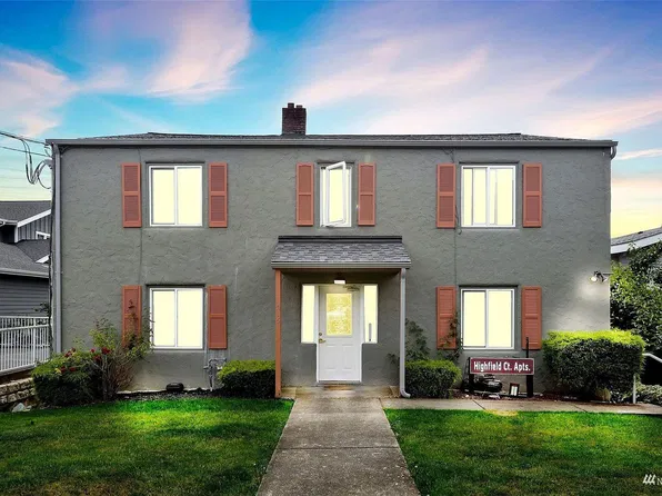 715 Judson St APT 4, Lynden, WA 98264