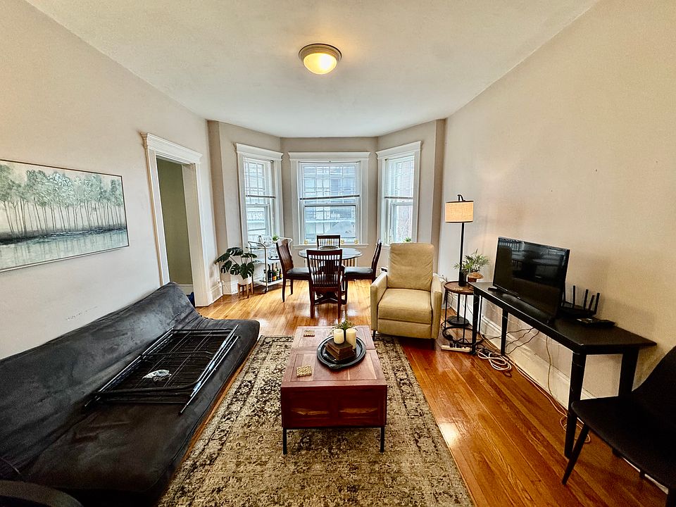 1st image of 63 Longwood Ave APT 5