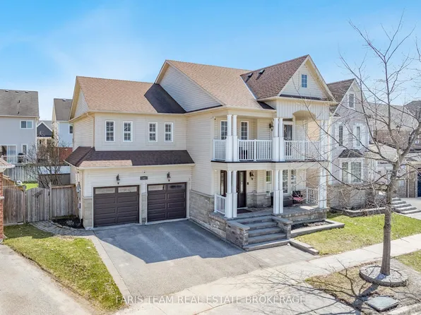 43 Maple Crown Ter, Barrie, ON L4M 7H9