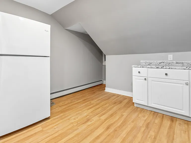 63 Bowdoin St #3A — Photo 4