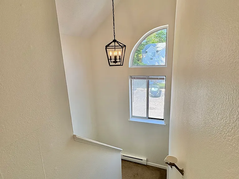 925 Oronoke Rd #30L — Photo 11
