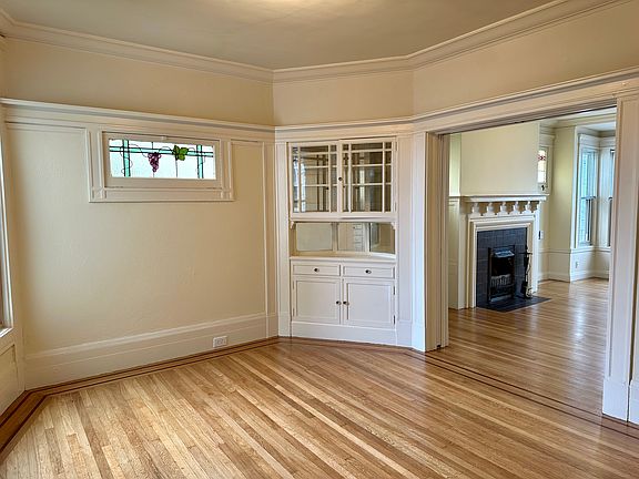2nd image of 2323 Larkin St APT 4
