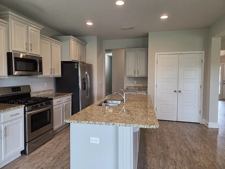 23885 Dublin Dr — Photo 21