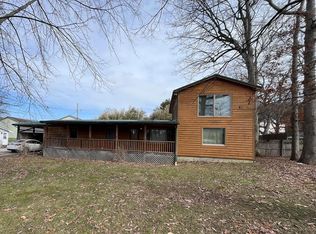 125 Stone St, Bradley, WV 25818