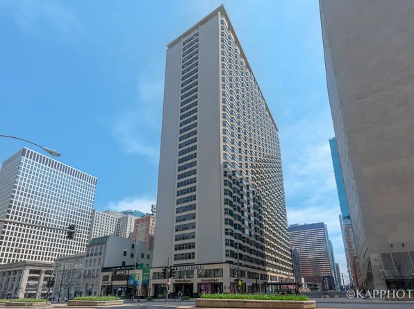 535 N Michigan Ave APT 1906, Chicago, IL 60611
