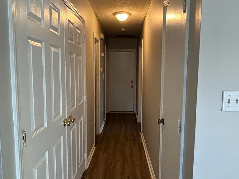 6714 Marston Ct — Photo 12