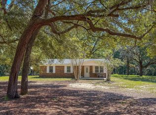 5703 Old River Rd, Baker, FL 32531