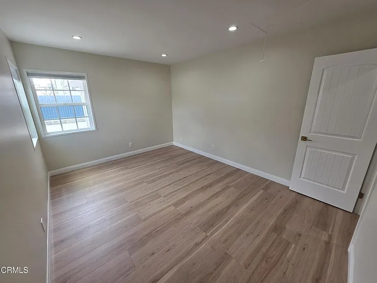 6829 Murietta Ave — Photo 34