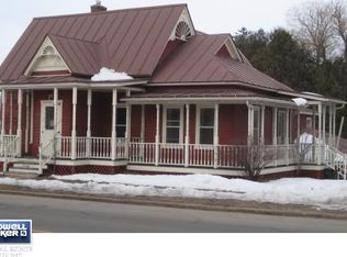 530 Main St, Wild Rose, WI 54984