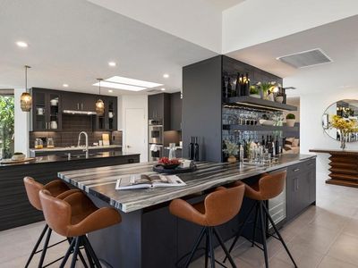 1 Stratford Ct, Rancho Mirage, CA, 92270