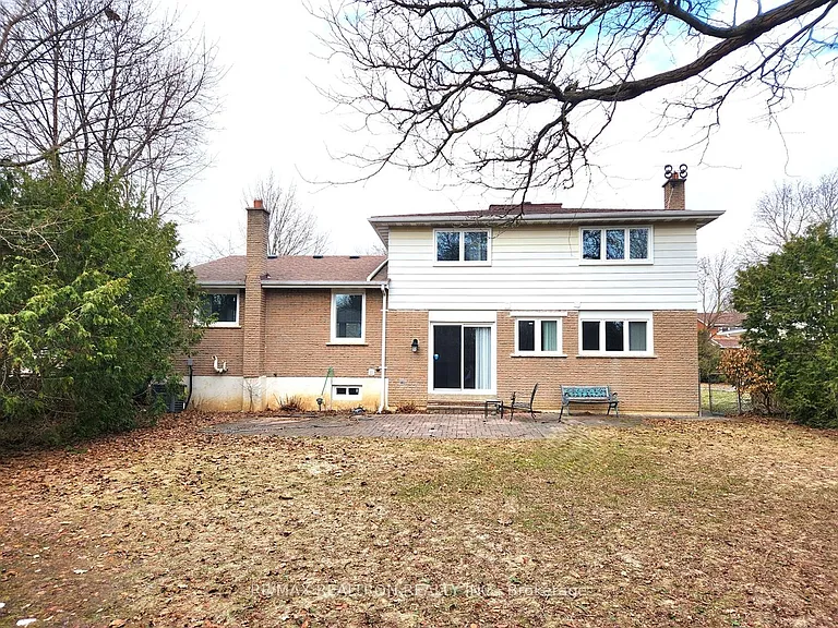 207 Bayview Fairways Dr — Photo 28