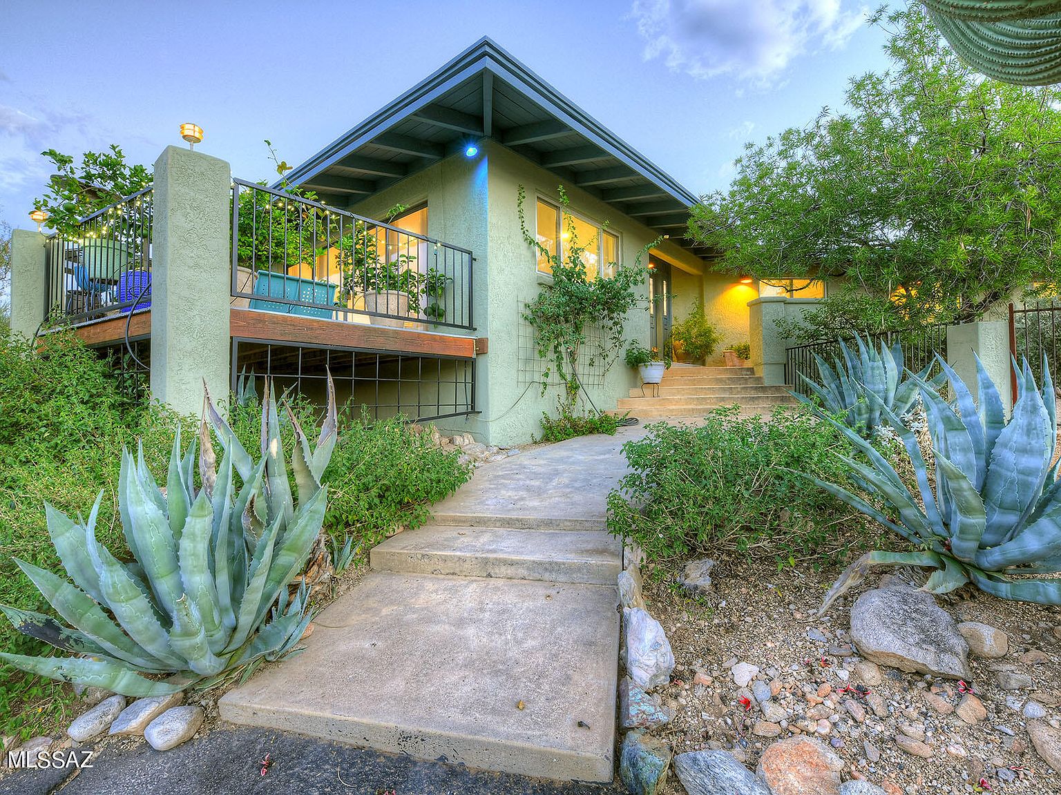 7135 N Skyway Dr, Tucson, AZ 85718 | Zillow