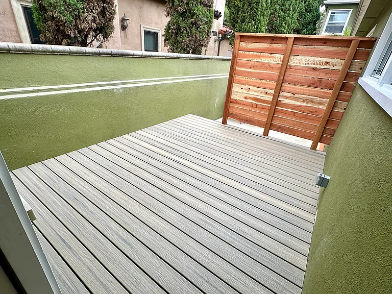 1033 Pearl St #1 — Photo 31