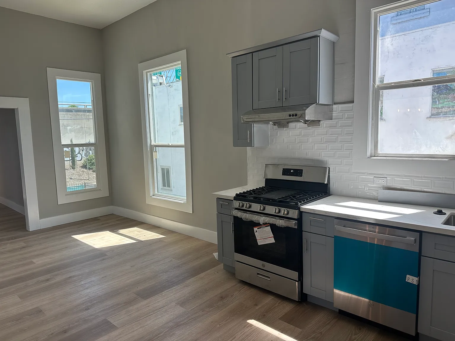 4 bed, 1250 sqft, $825 — Photo 4