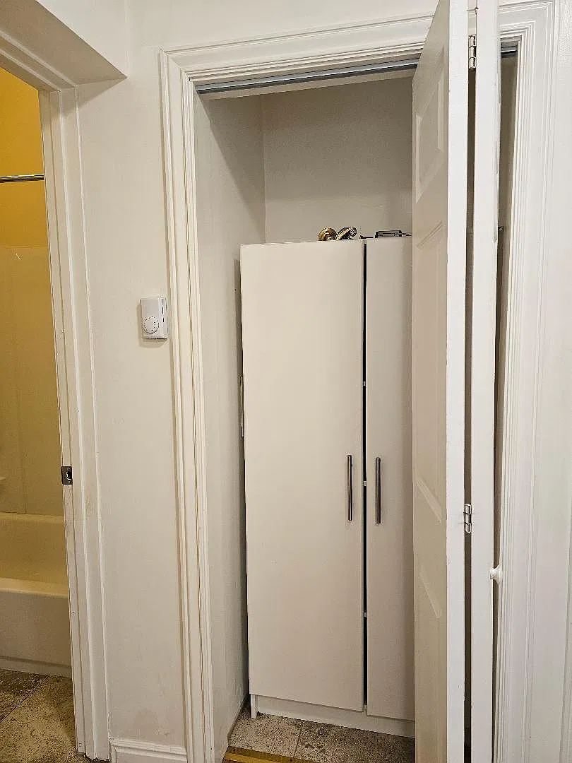 Studio, 500 sqft, $800 — Photo 4
