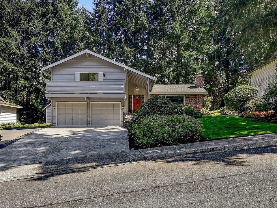 1st image of 20907 Woodlake Dr
