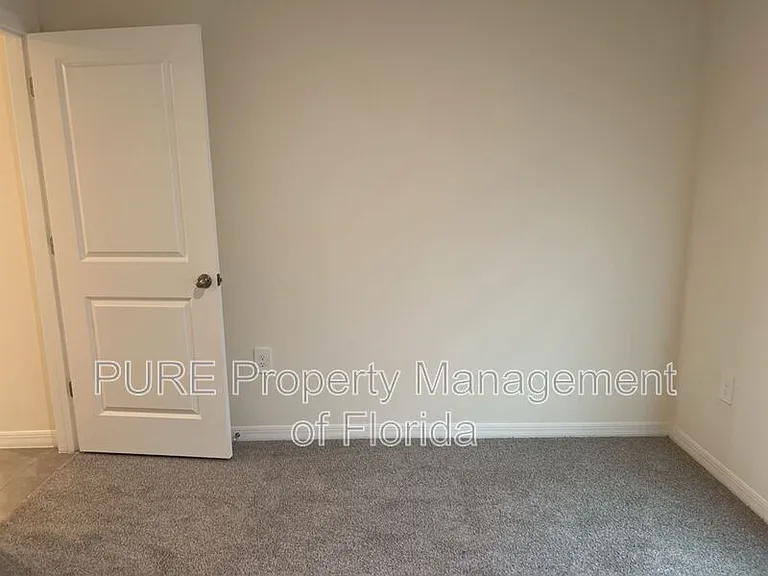 4828 SW 86th Ln — Photo 18